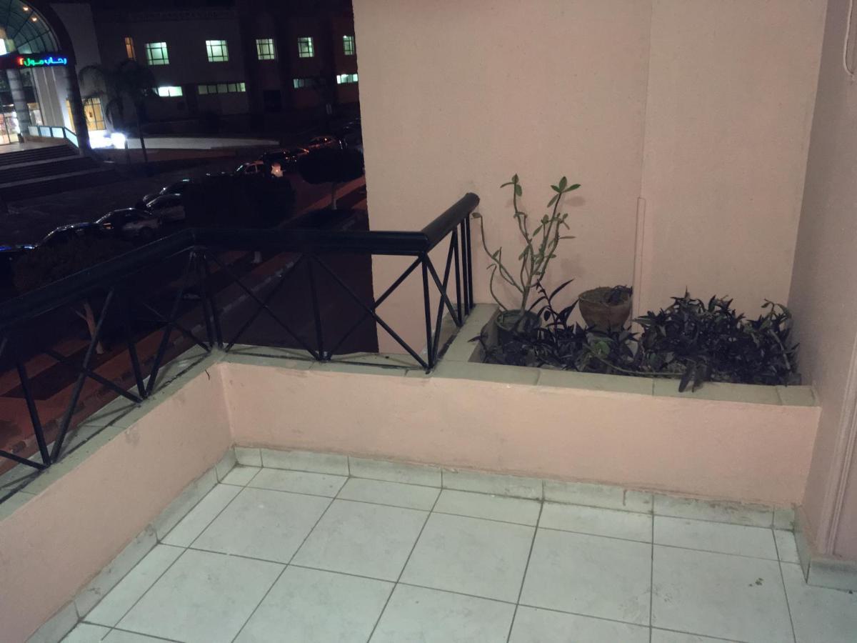 Two-Bedroom Apartment At Al Rehab Kairo Exteriör bild